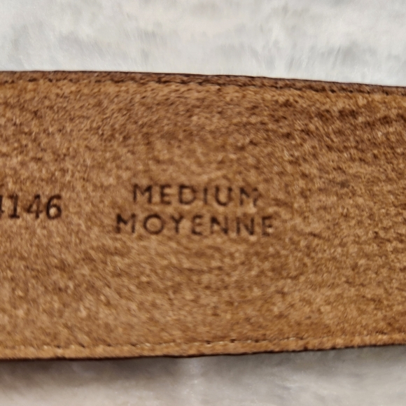 Liz Claiborne Bonded Leather Tan Belt - Picture 4 of 5
